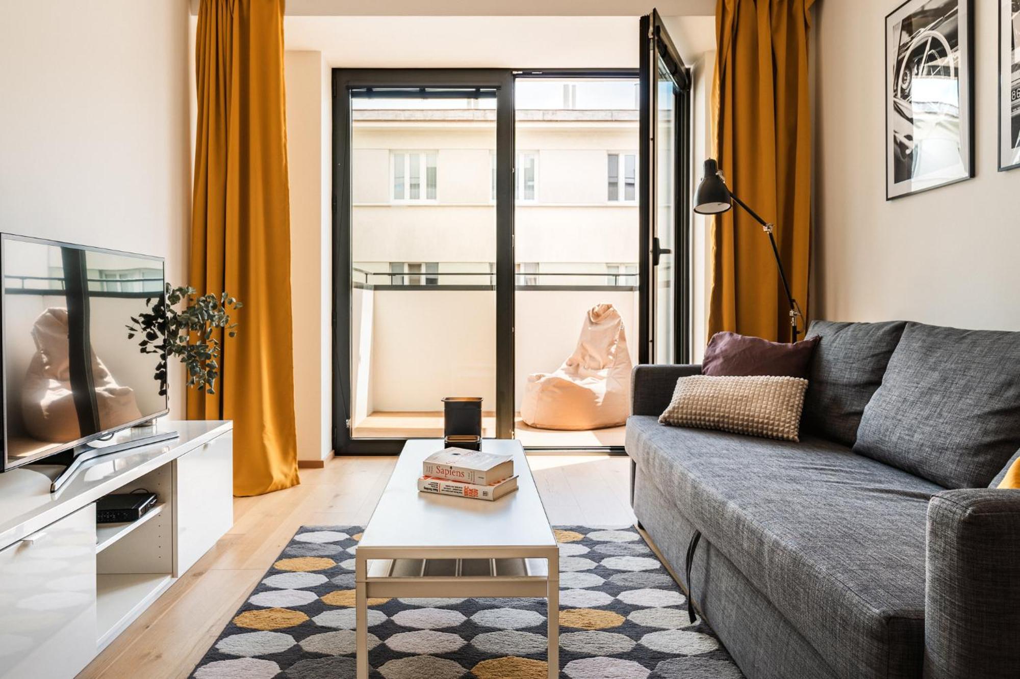 Smart & Green Living By Ambiente บราติสลาวา ภายนอก รูปภาพ