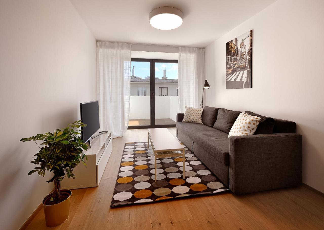 Smart & Green Living By Ambiente บราติสลาวา ภายนอก รูปภาพ