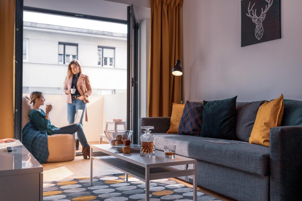 Smart & Green Living By Ambiente บราติสลาวา ภายนอก รูปภาพ