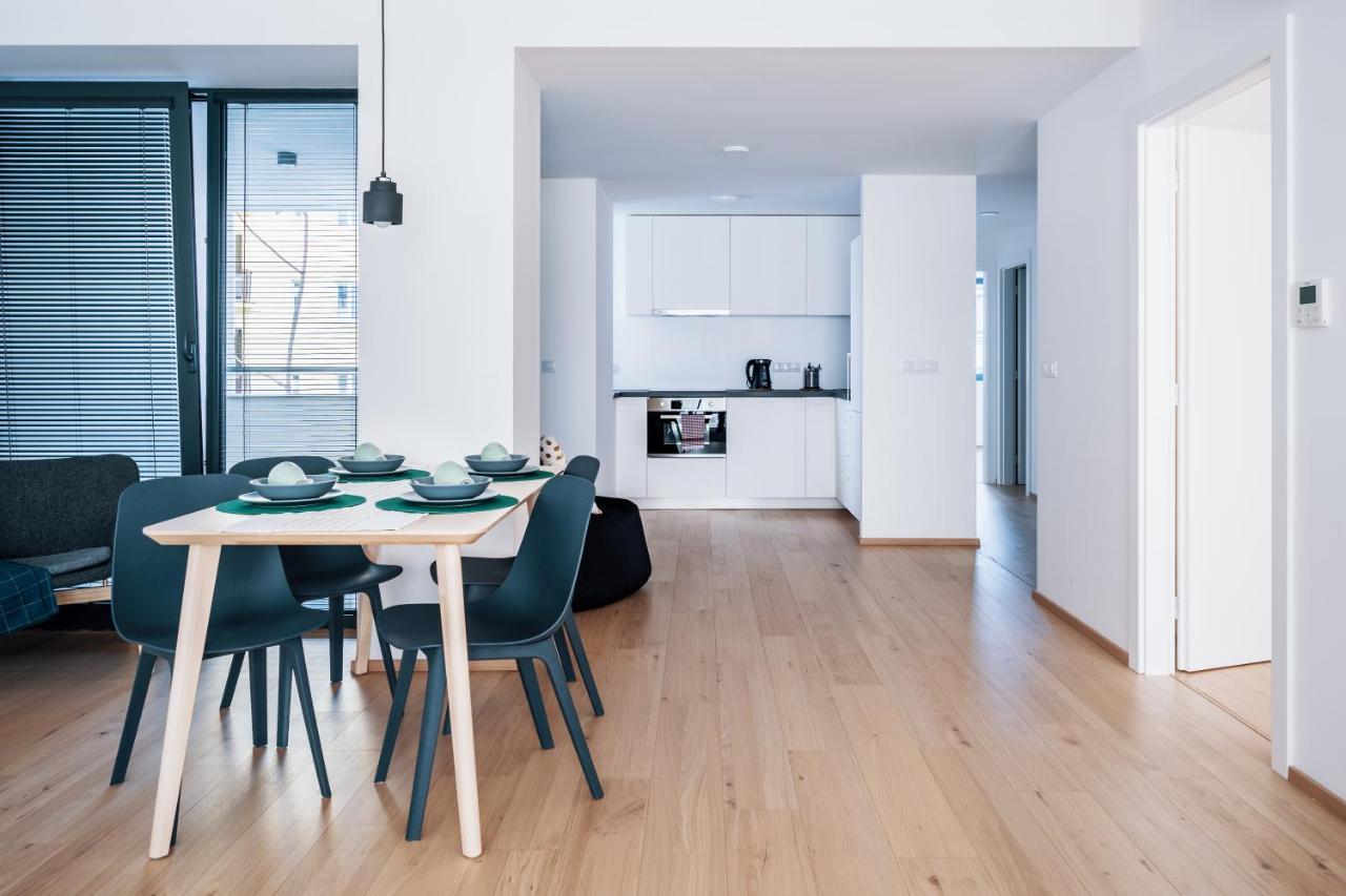 Smart & Green Living By Ambiente บราติสลาวา ภายนอก รูปภาพ